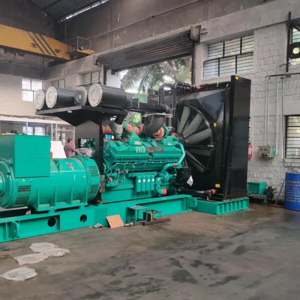 Máy phát điện 300kVA: Báo giá, Ứng dụng, Tính năng, Nên mua thương hiệu nào?