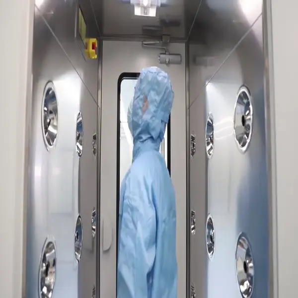 air-shower-cho-nganh-ban-dan-dien-tu-6