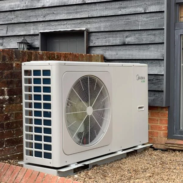 midea-air-source-heat-pump