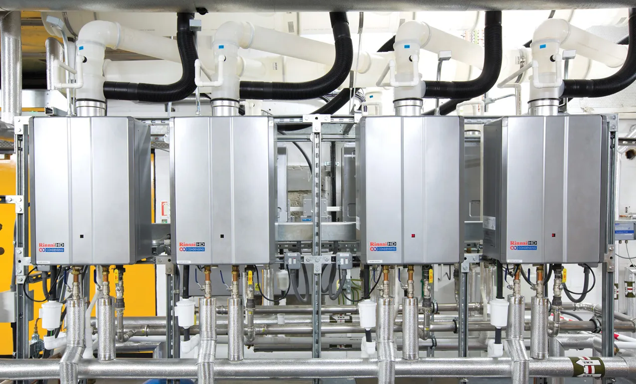 cach-chon-may-nuoc-nong-trung-tam-heat-pump-cong-nghiep