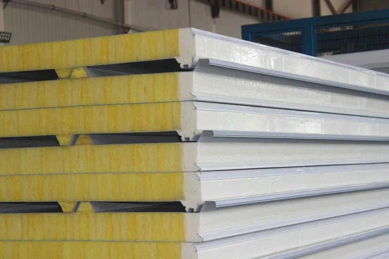 bao-gia-panel-bong-thuy-tinh