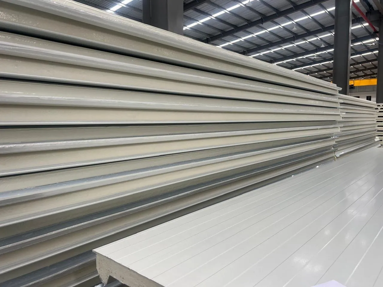 uu-diem-vuot-troi-cua-tam-cach-nhiet-pu