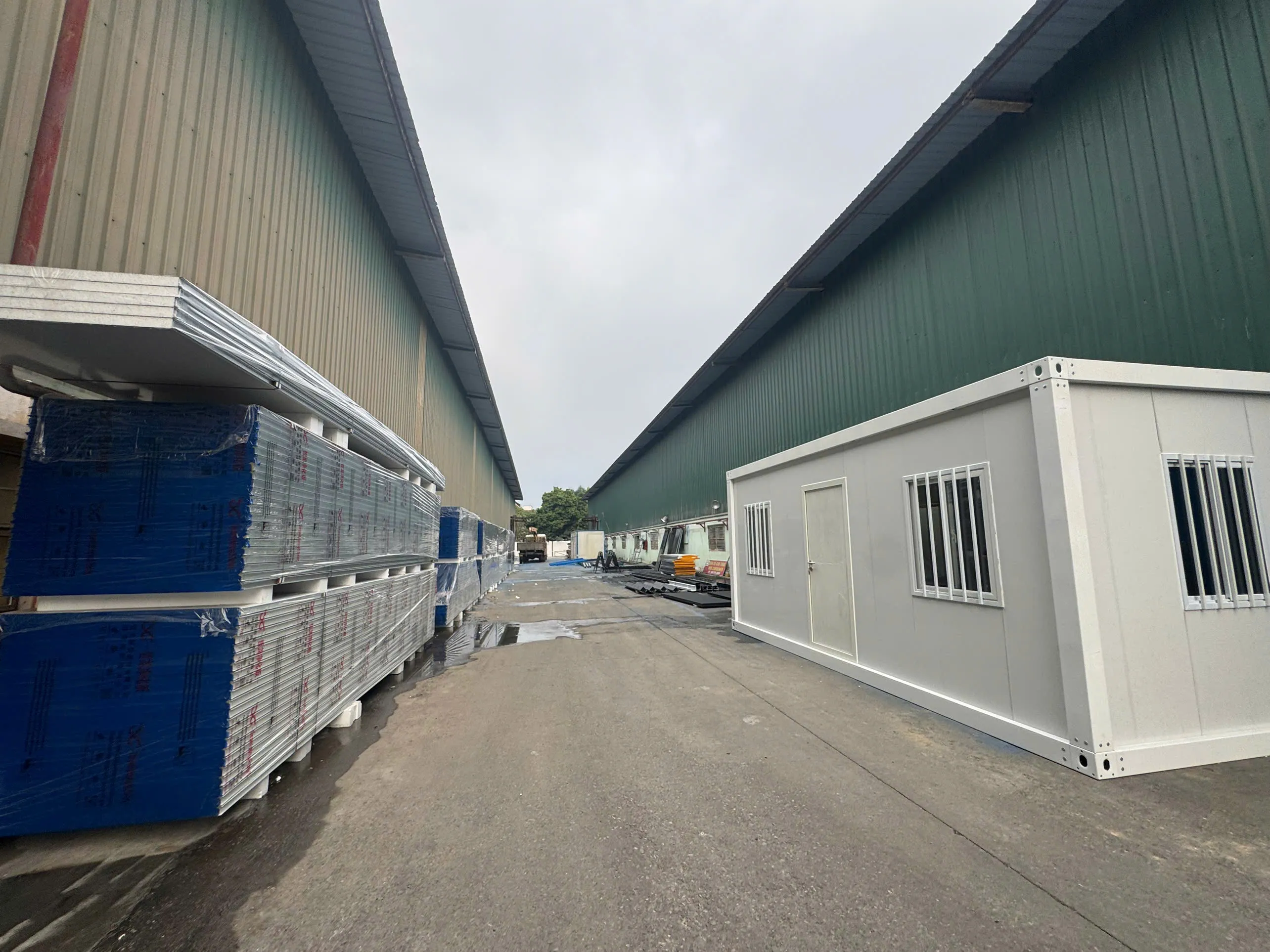 fdi-care-don-vi-thi-cong-vach-panel