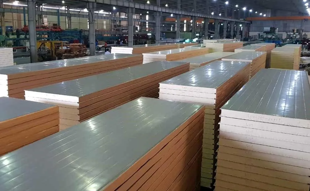 luu-y-song-con-khi-lua-chon-va-lap-dat-panel-ngoai-troi