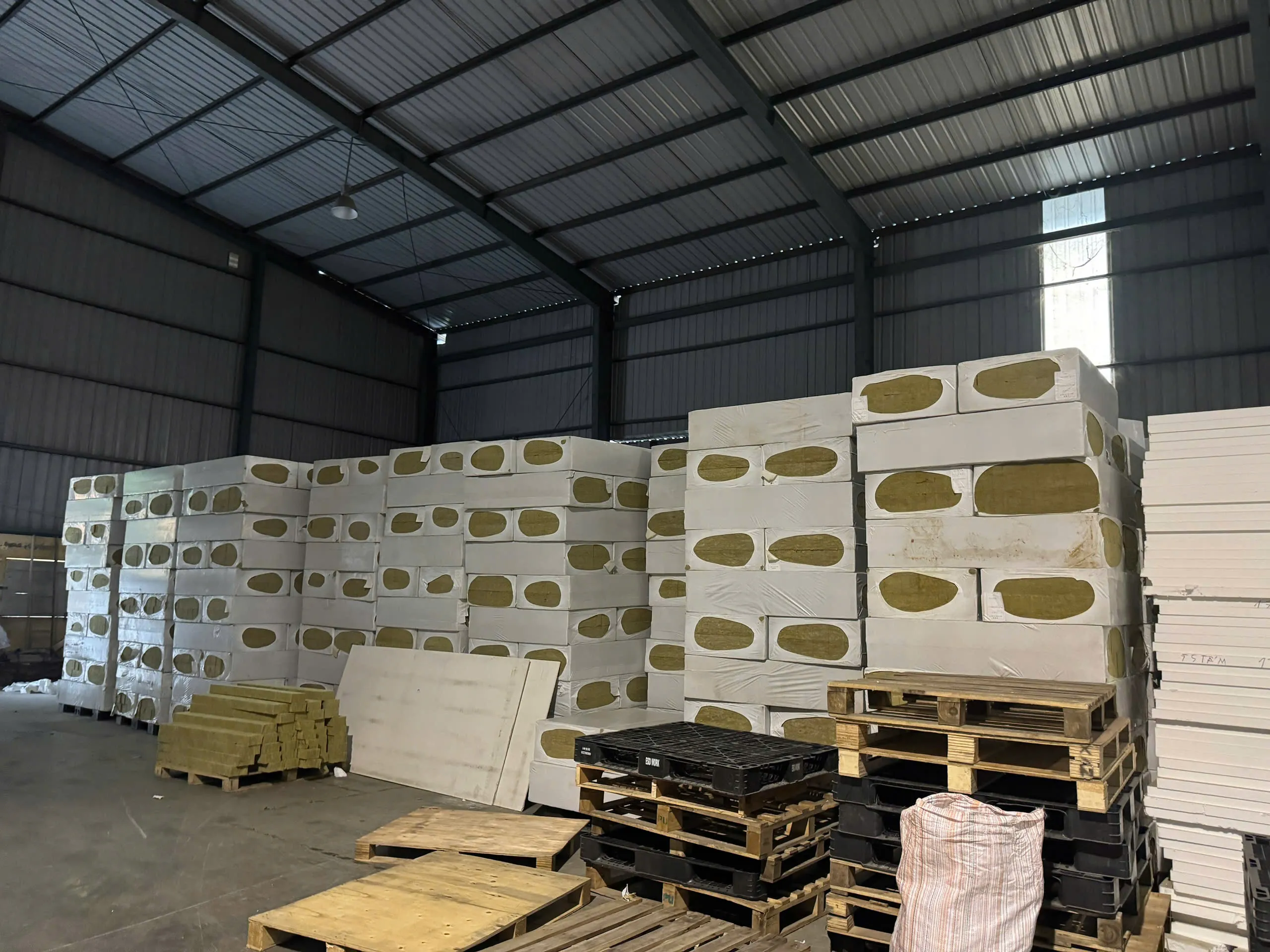 tai-sao-fdi-care-la-nha-cung-cap-vach-panel-so-1