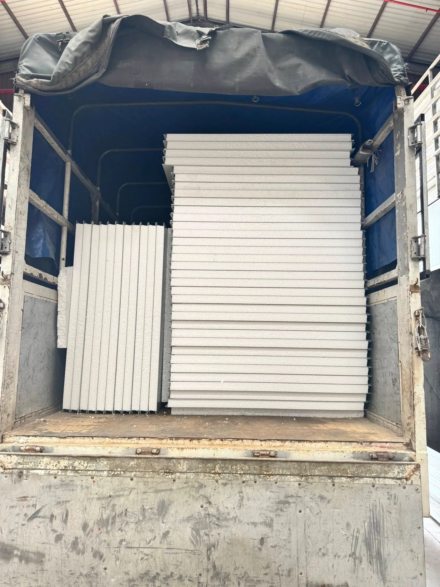 tai-sao-fdi-care-la-trum-ve-panel-ton-xop