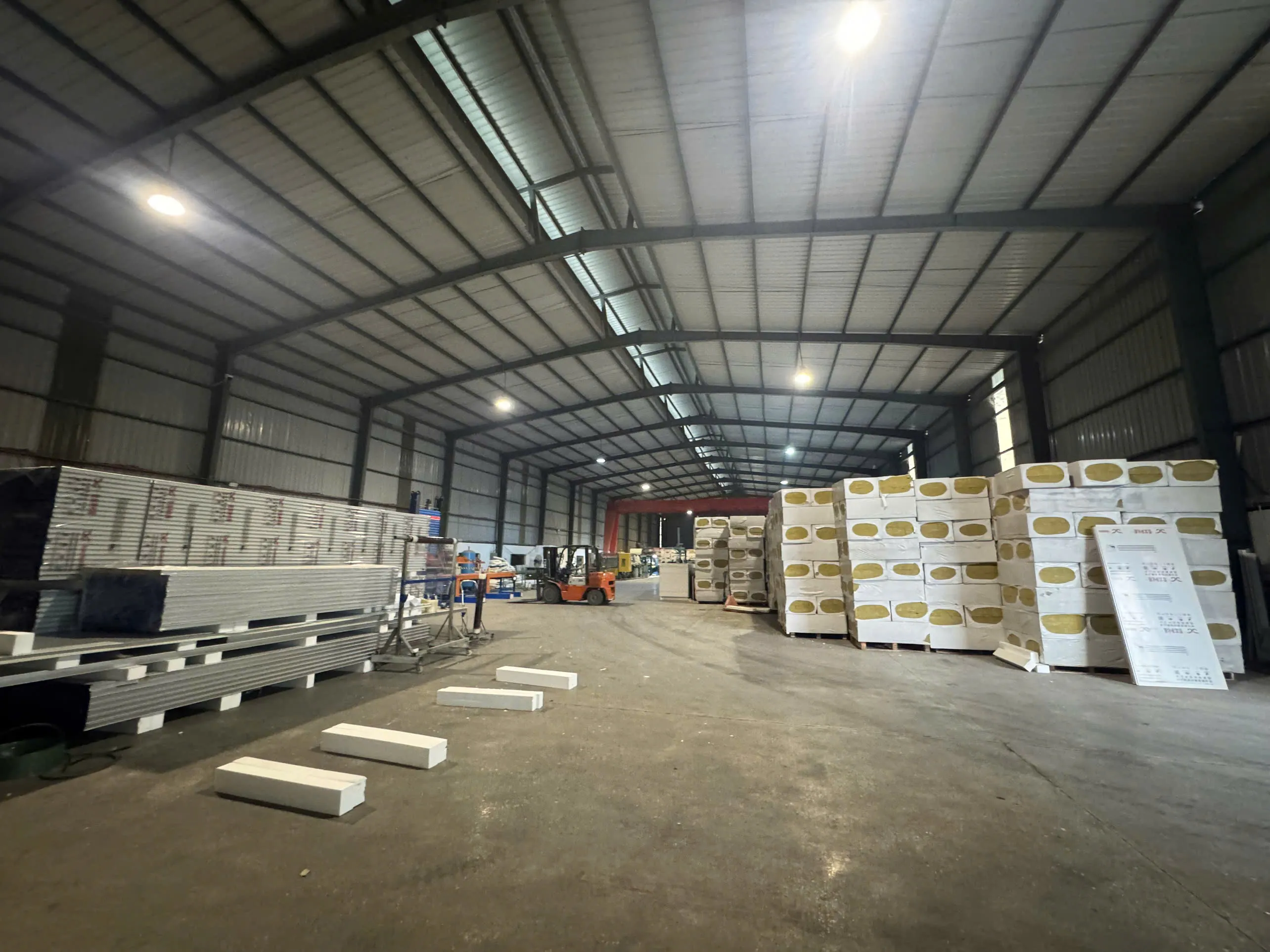 tai-sao-fdi-care-la-nha-may-san-xuat-va-thi-cong-panel-so-1-viet-nam