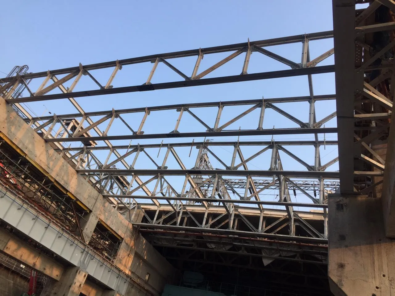 lam-the-nao-de-kiem-soat-du-toan-xay-dung-nha-tien-che-o-nuoc-ngoai-tranh-bay-bao-gia-ao