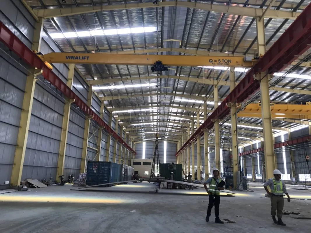 nhung-luu-y-song-con-nao-can-biet-khi-nhan-bang-bao-gia-thi-cong-nha-xuong