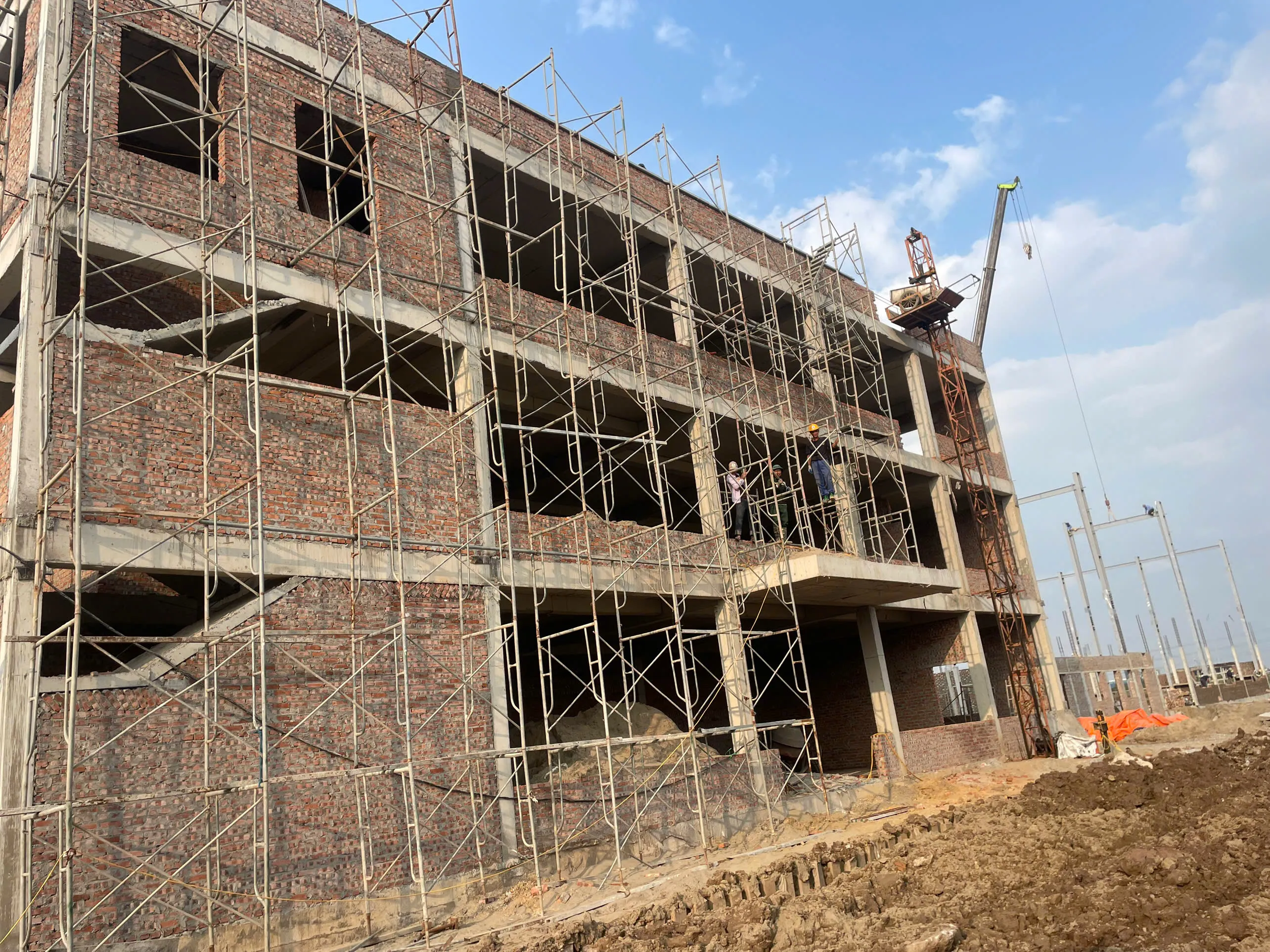 yeu-cau-thi-cong-cuc-ky-ti-mi-chinh-xac