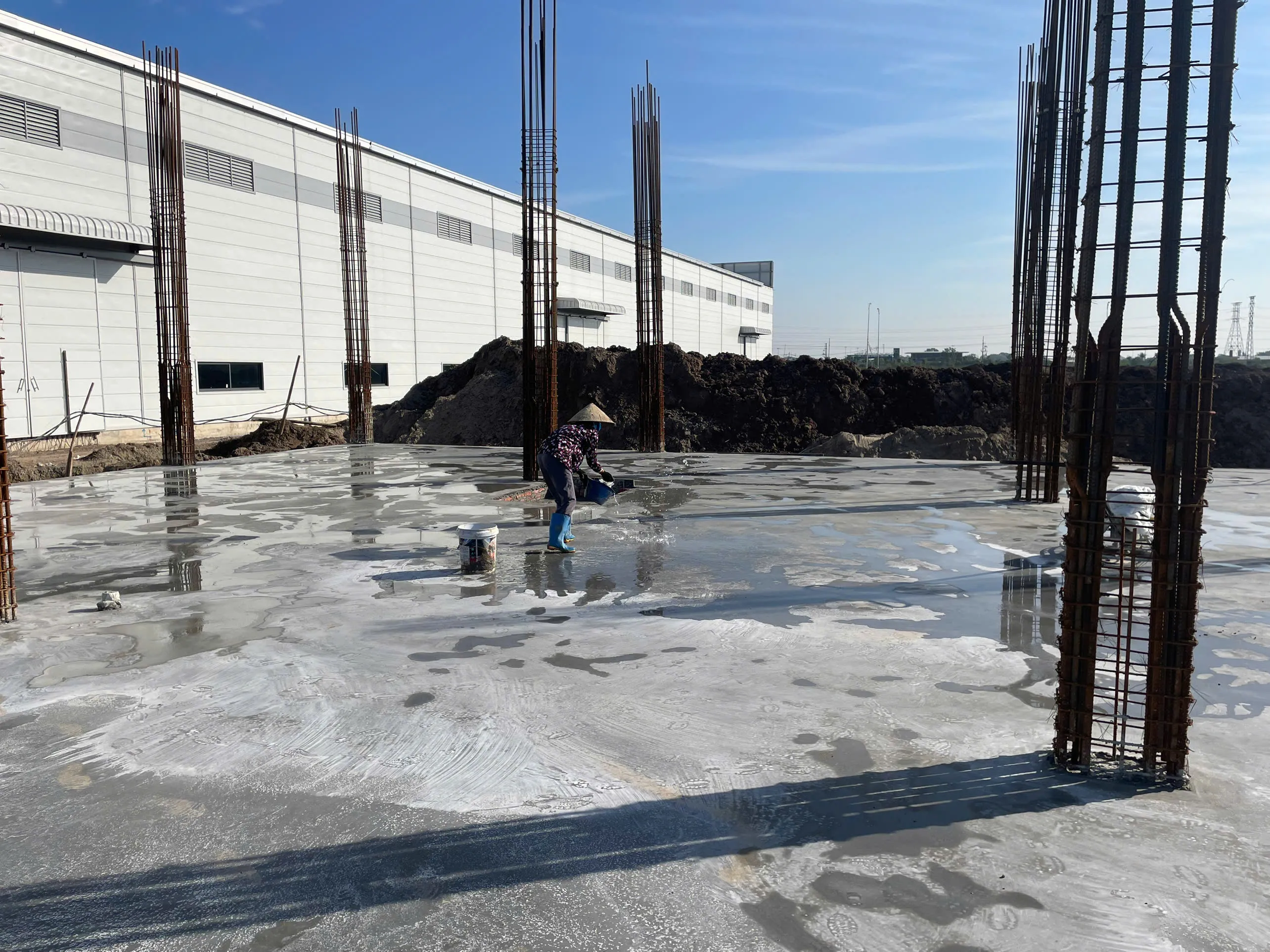 gia-thi-cong-nha-xuong-thep-tien-che