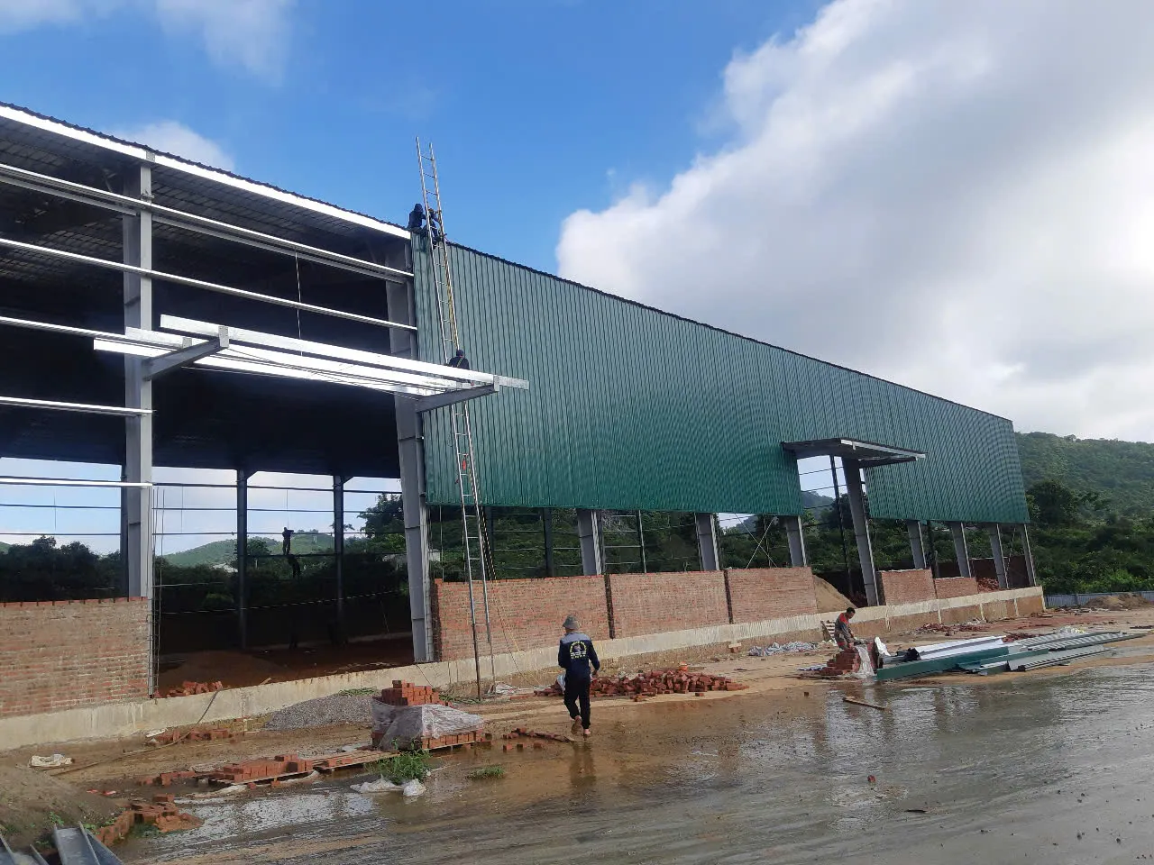 tai-sao-du-an-thi-cong-nha-xuong-kho-cafe-detech-son-la-lai-mang-y-nghia-chien-luoc