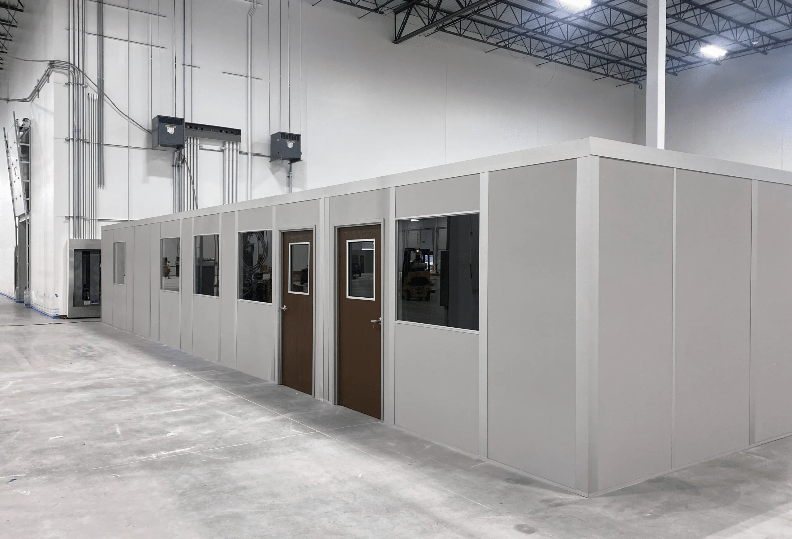 vach-ngan-chia-phong-va-he-tran-tha-chong-nong-cho-xuong