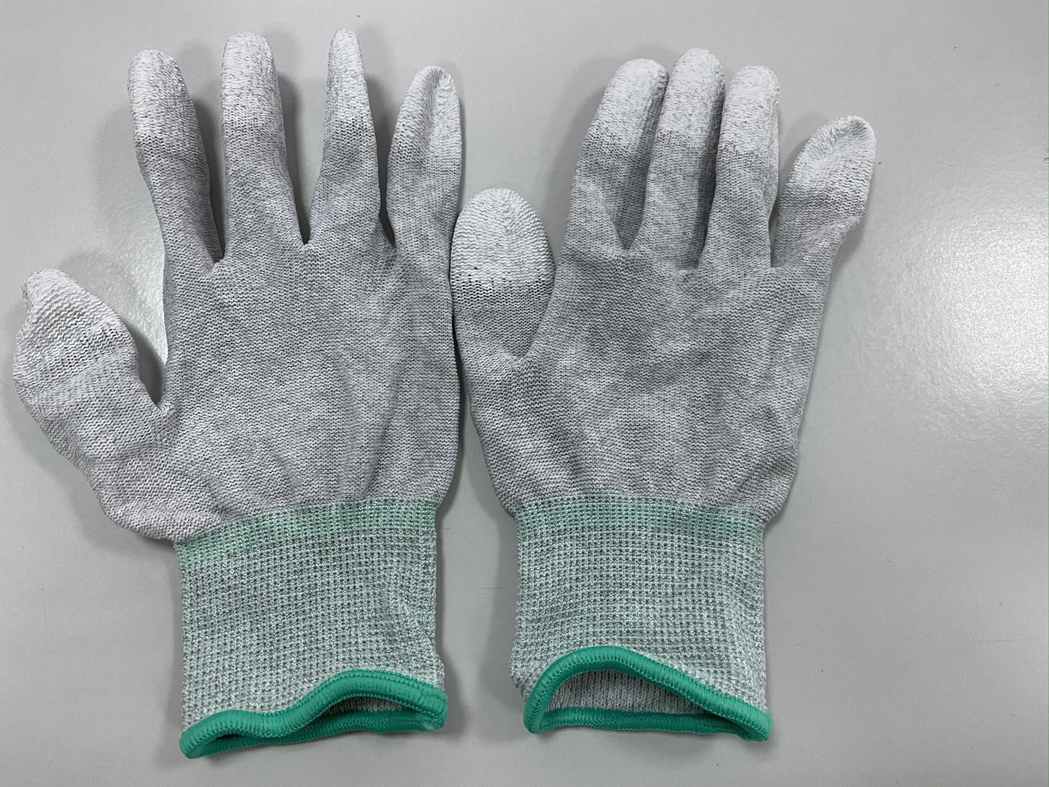 gang-tay-phu-ban-xam-3