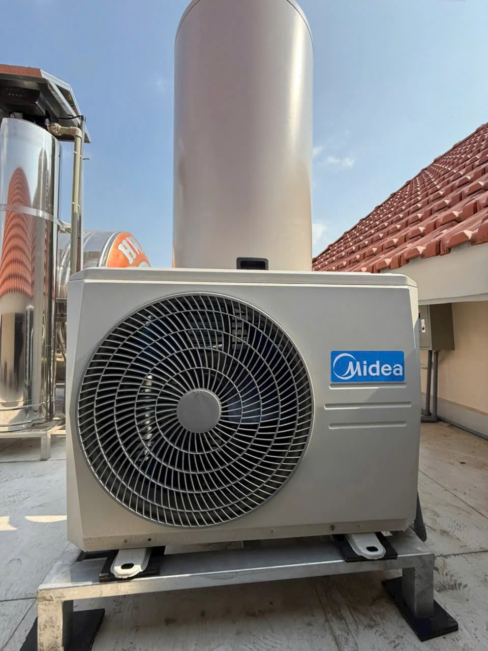 heat-pump-midea-200l-split
