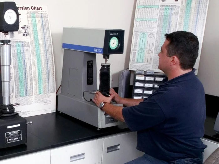 may-do-do-cung-rockwell-chinh-hang-ha-noi-5