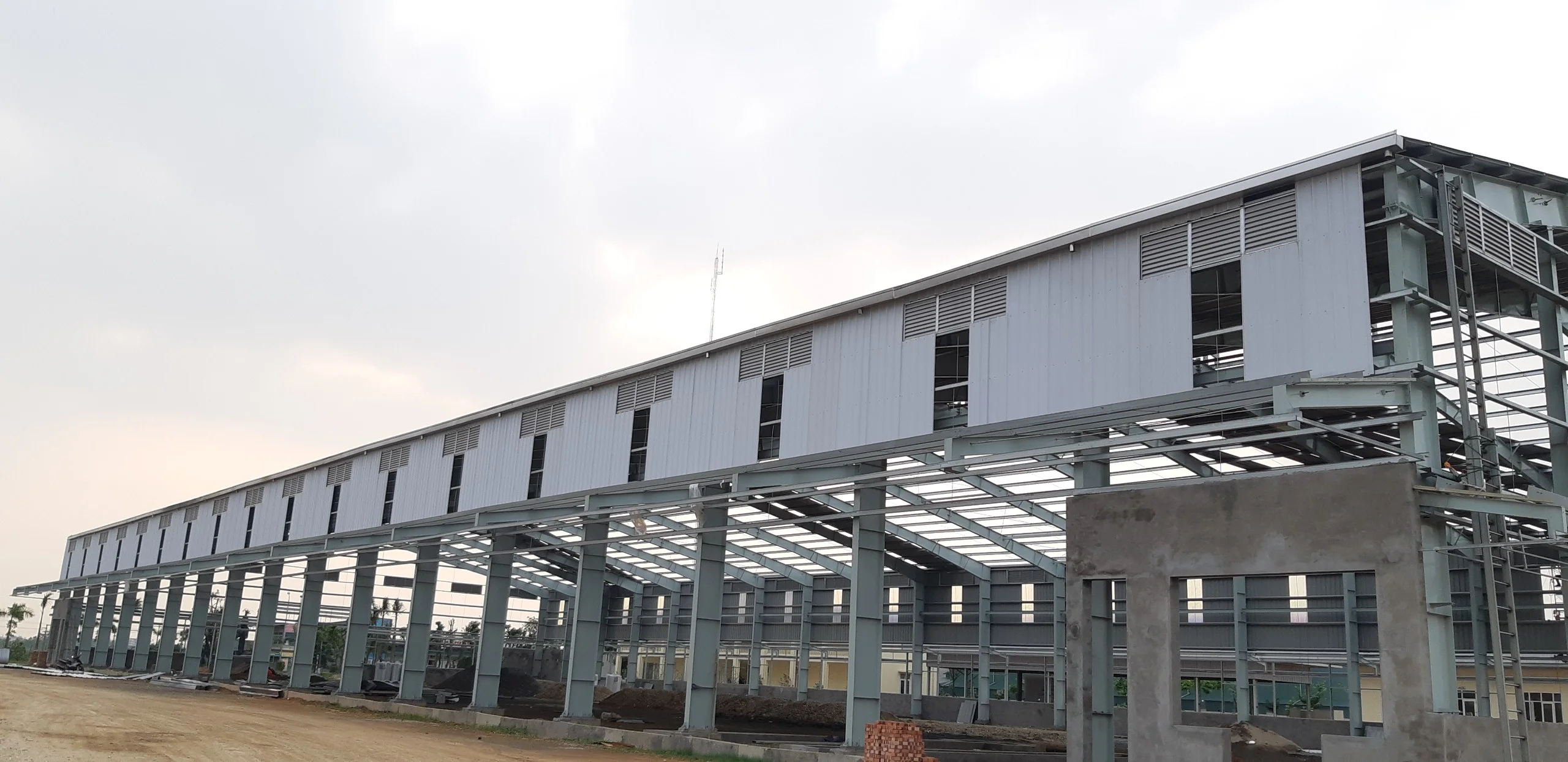 nha-san-xuat-thep-1-1