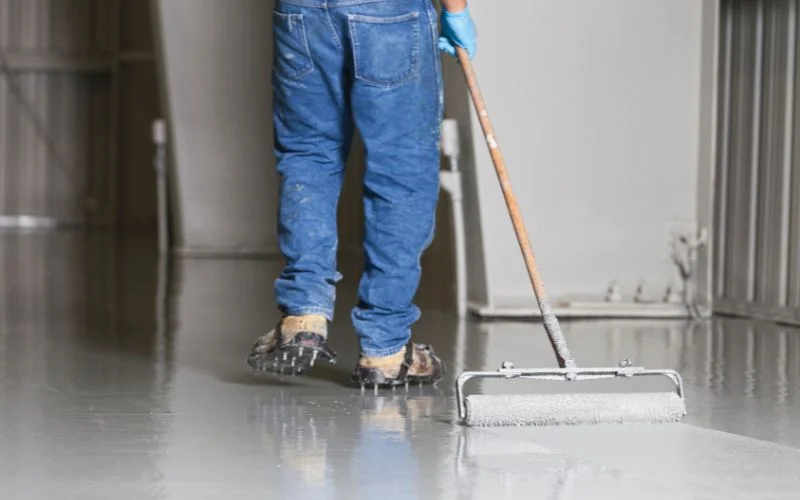 bao-gia-thi-cong-san-polyurethane-moi-nhat-2026-la-bao-nhieu