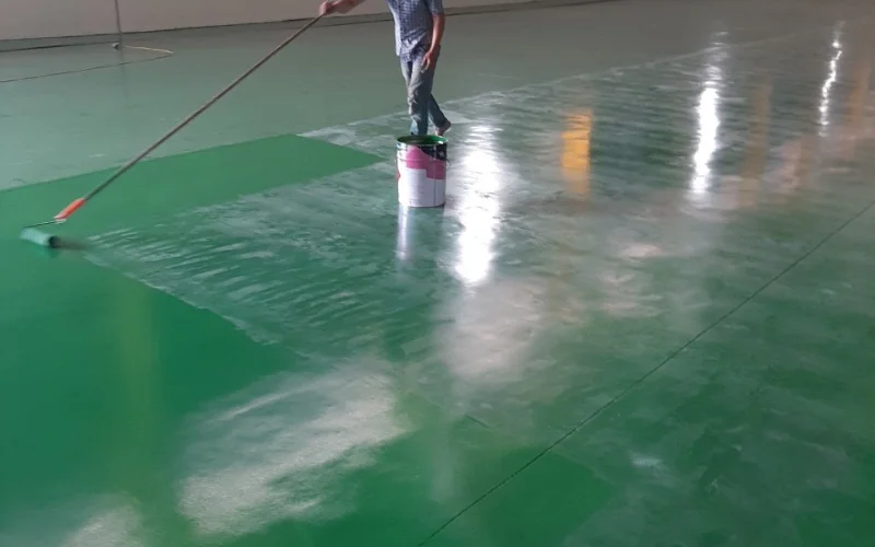 khi-nao-nen-su-dung-son-epoxy-he-lan-cho-nha-xuong