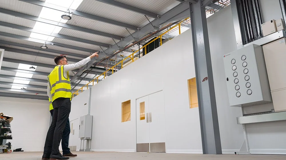 thi-cong-phong-sach-thuc-pham-la-gi-va-tai-sao-can-thiet